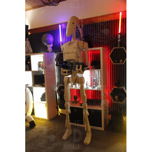 Life-Sized B1-Inspired Battle Droid