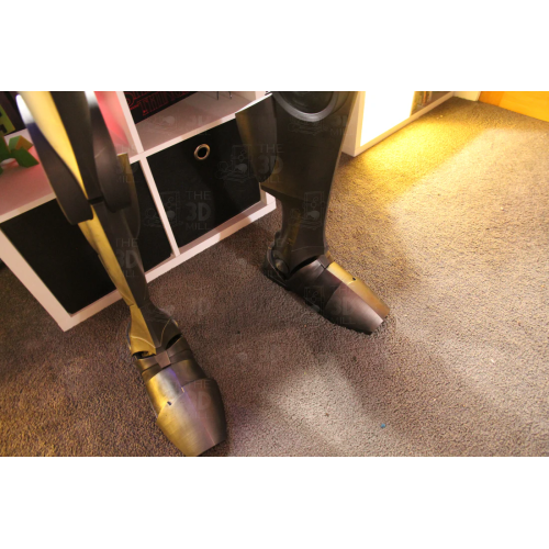 Life-Sized B2-Inspired Battle Droid